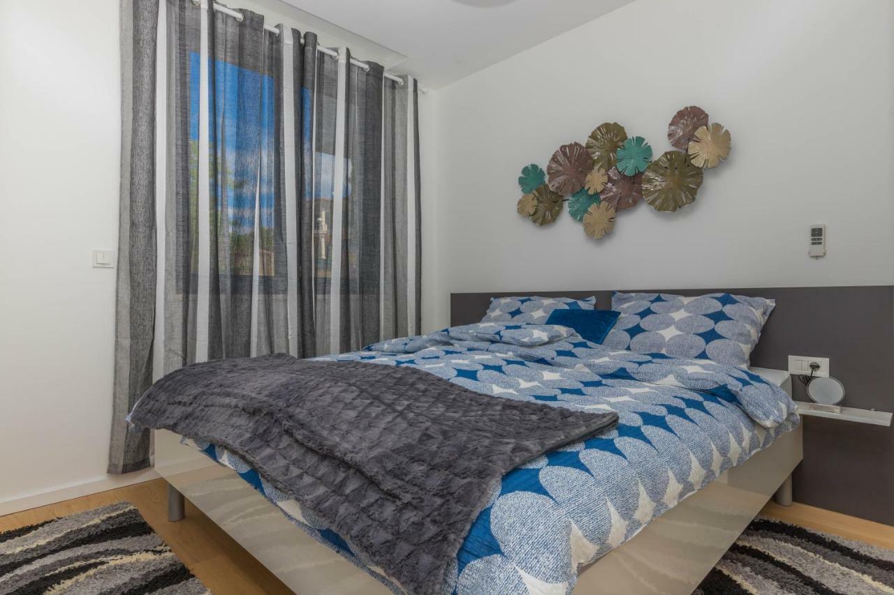 Apartments Tatjana Selce Dış mekan fotoğraf